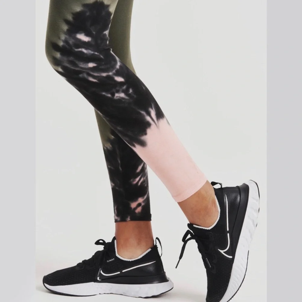 Electric & Rose Tie Dye Sunset Legging - Picture 2 of 5